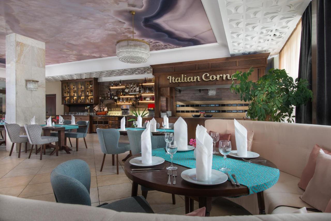 Balneo & Spa Hotel The Palace Saints Constantine and Helena ภายนอก รูปภาพ